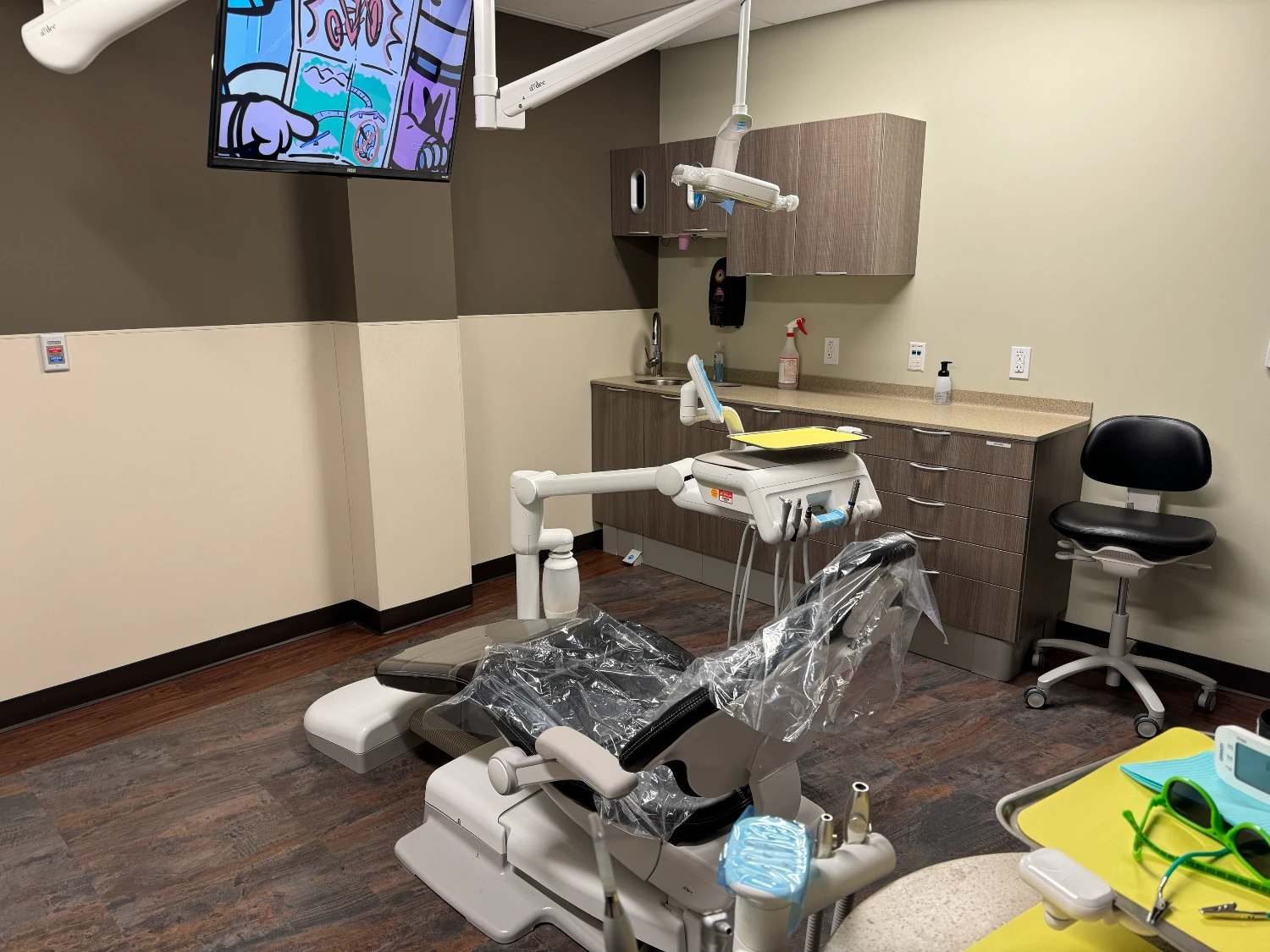 LAInterior_Dental Chair 1
